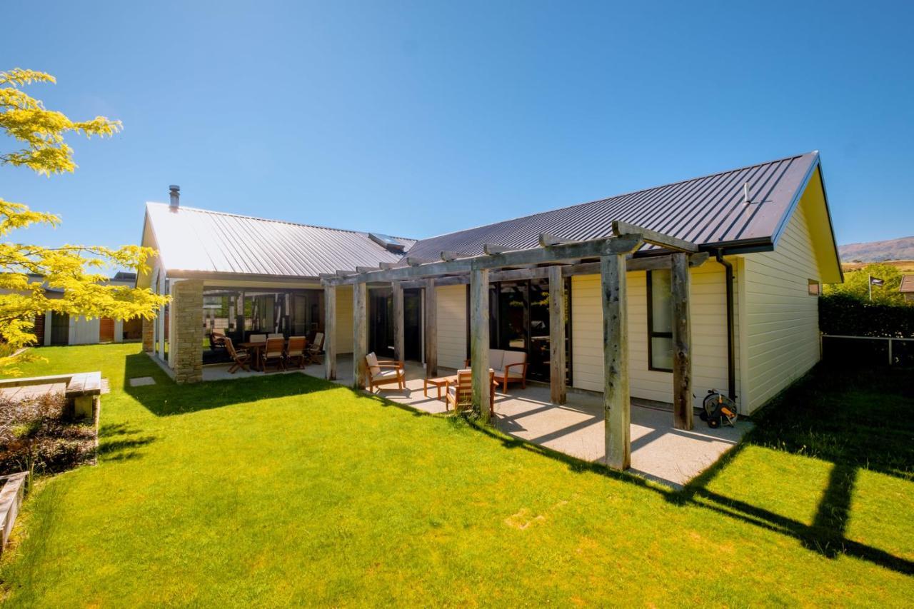Roys Bay Lodge - Wanaka Holiday Home Exterior foto